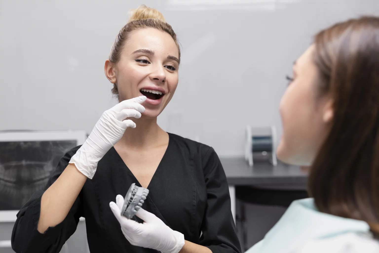 All-on-4 recuperar toda la boca con implantes dentales en valencia amedent