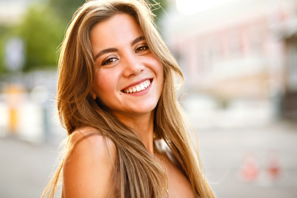 Amedent - Clínica Dental en Valencia|10 Consejos para mantener una sonrisa saludable